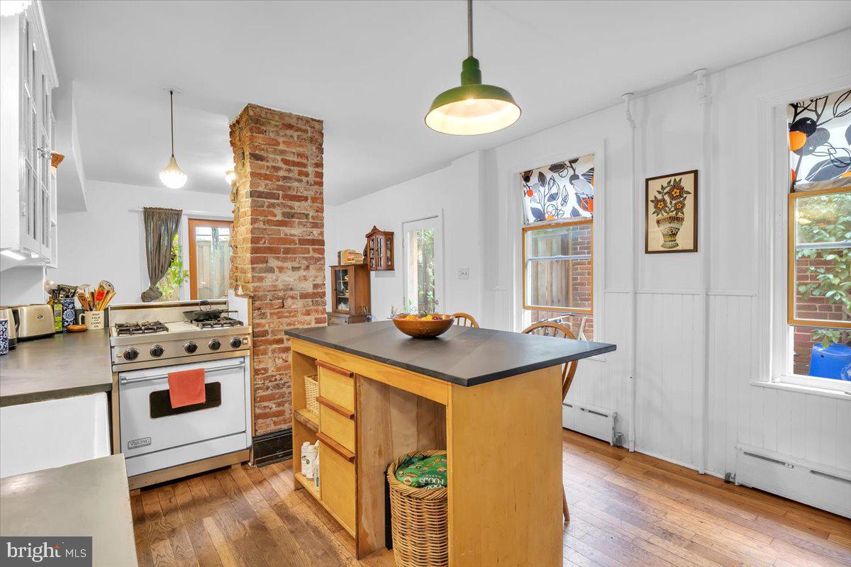 966 N 5TH STREET