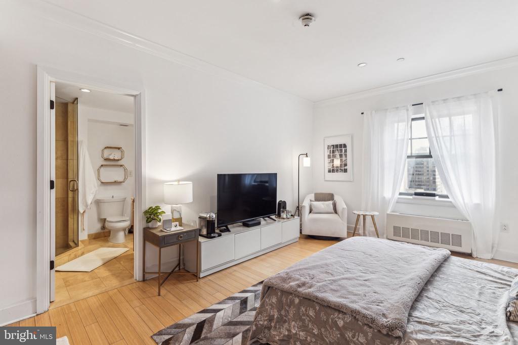 1701 LOCUST STREET 15 2106