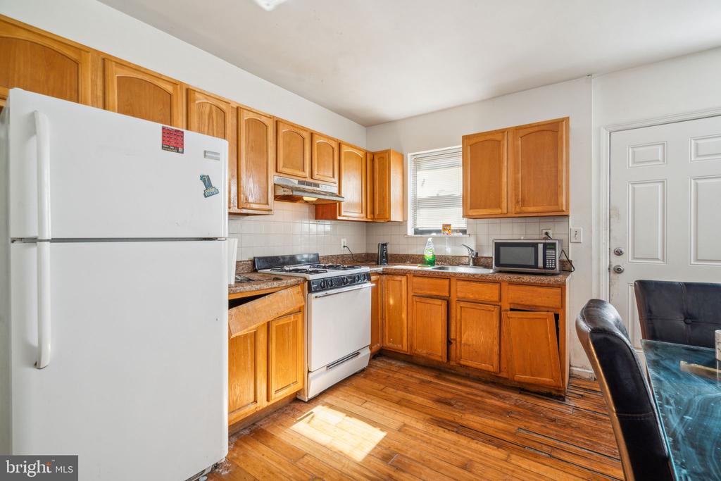 2114 S 22ND STREET