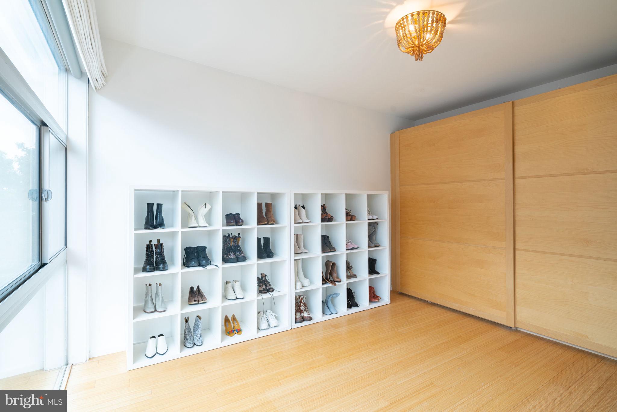 1115 N 3RD STREET