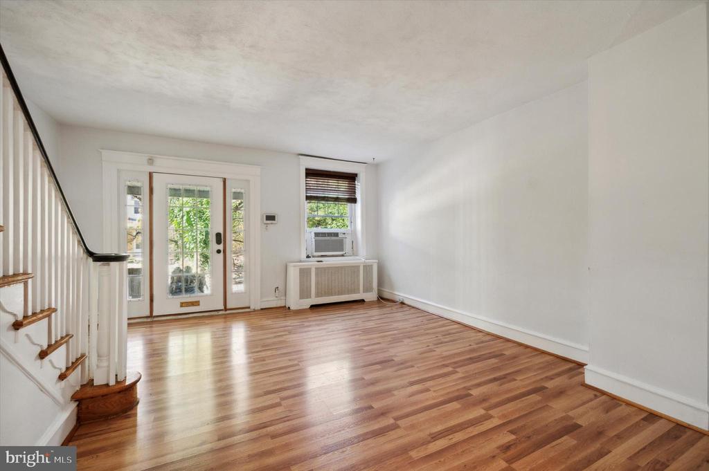 2735 N 46TH STREET