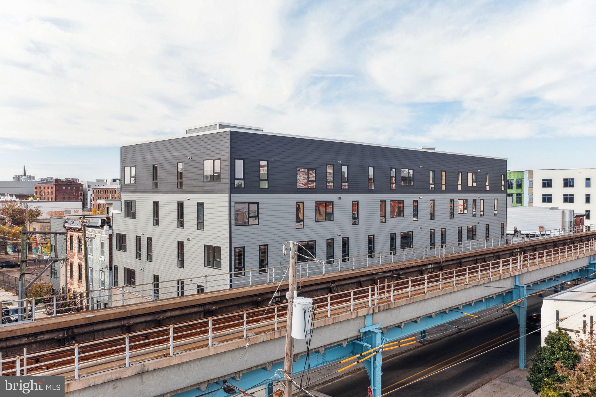 101 W OXFORD STREET 403