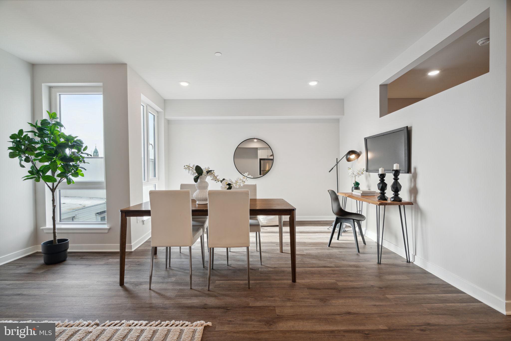 101 W OXFORD STREET 406