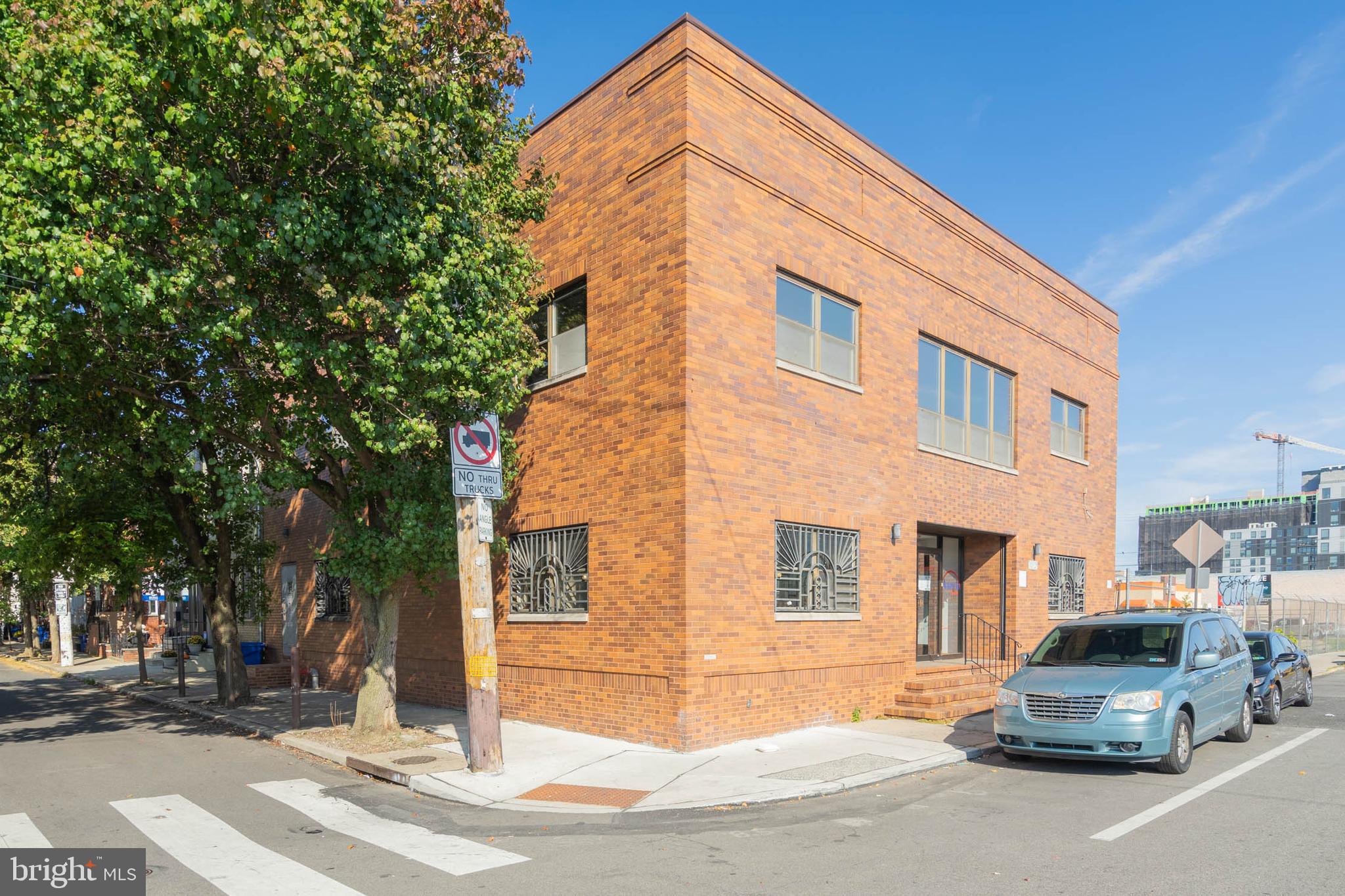 1625 WASHINGTON AVENUE