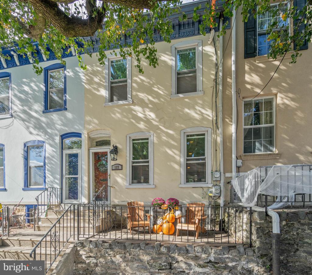 127 KALOS STREET
