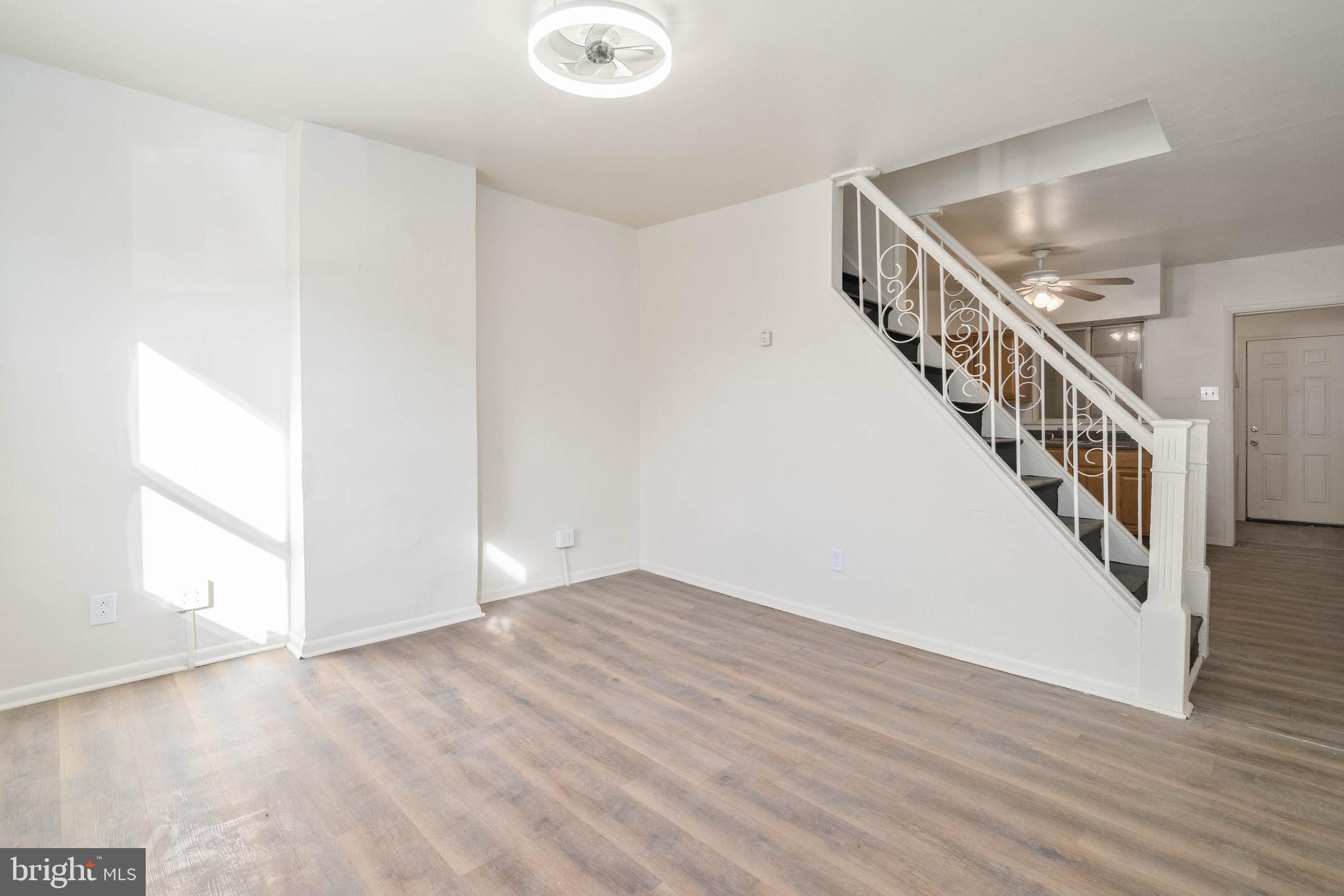 2403 N REESE STREET