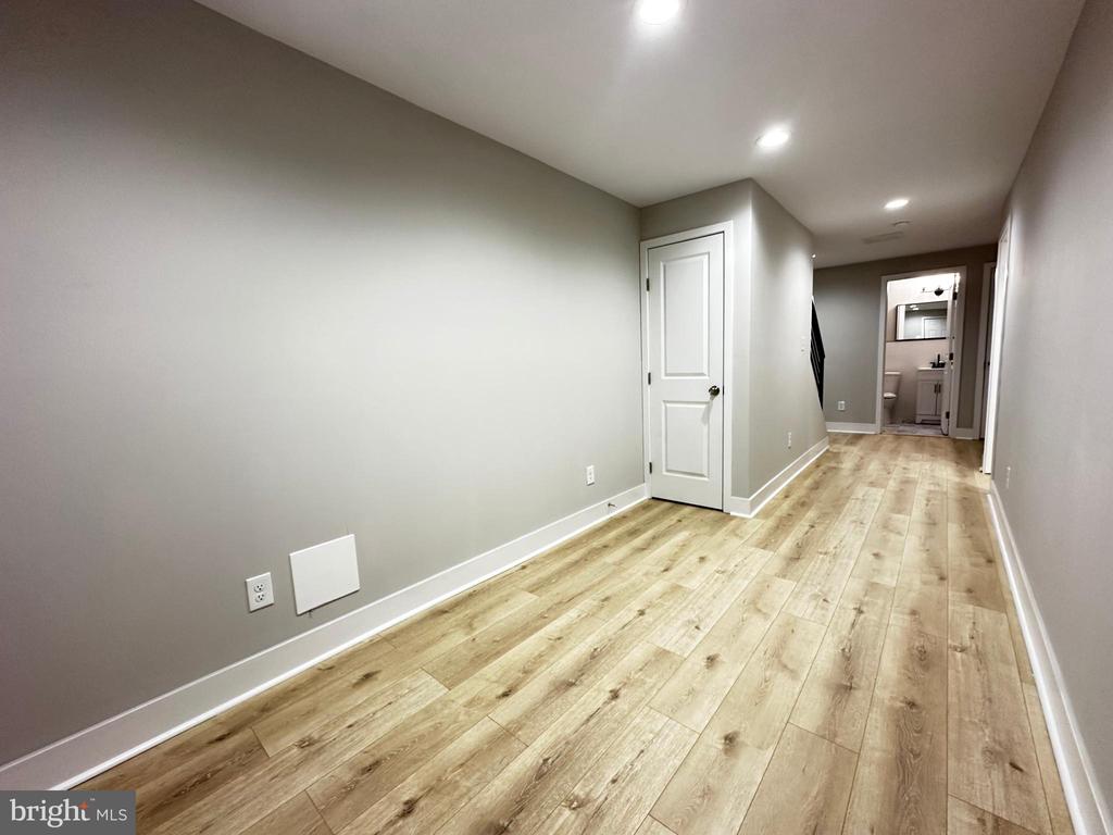 810 N 65TH STREET