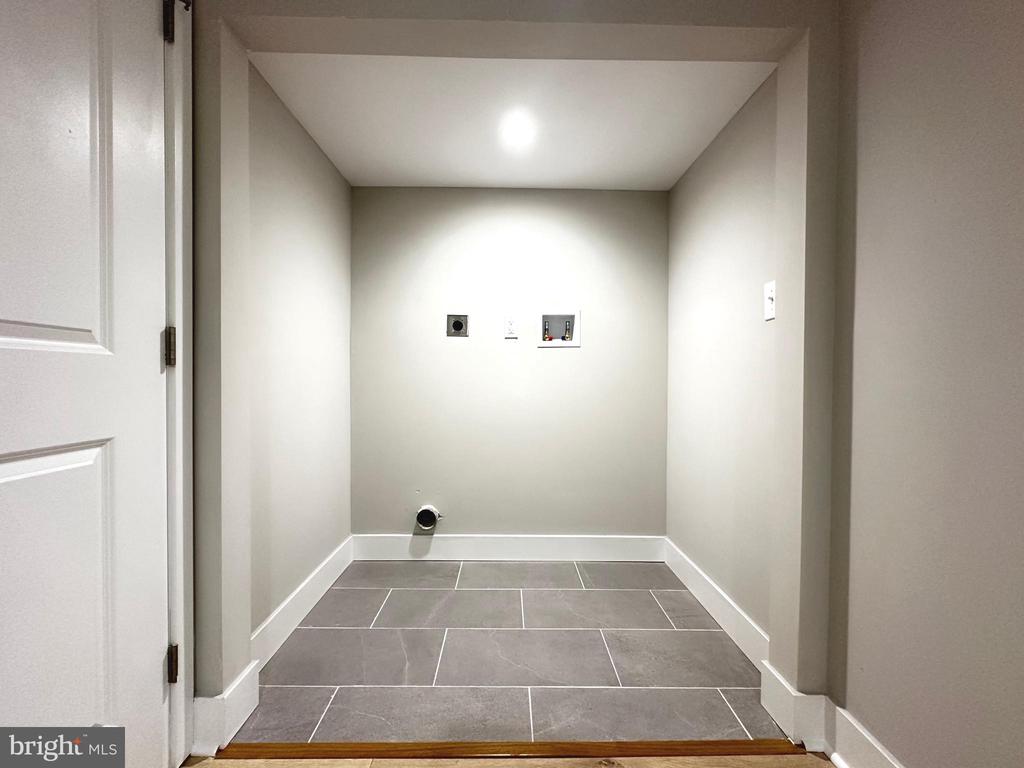 810 N 65TH STREET