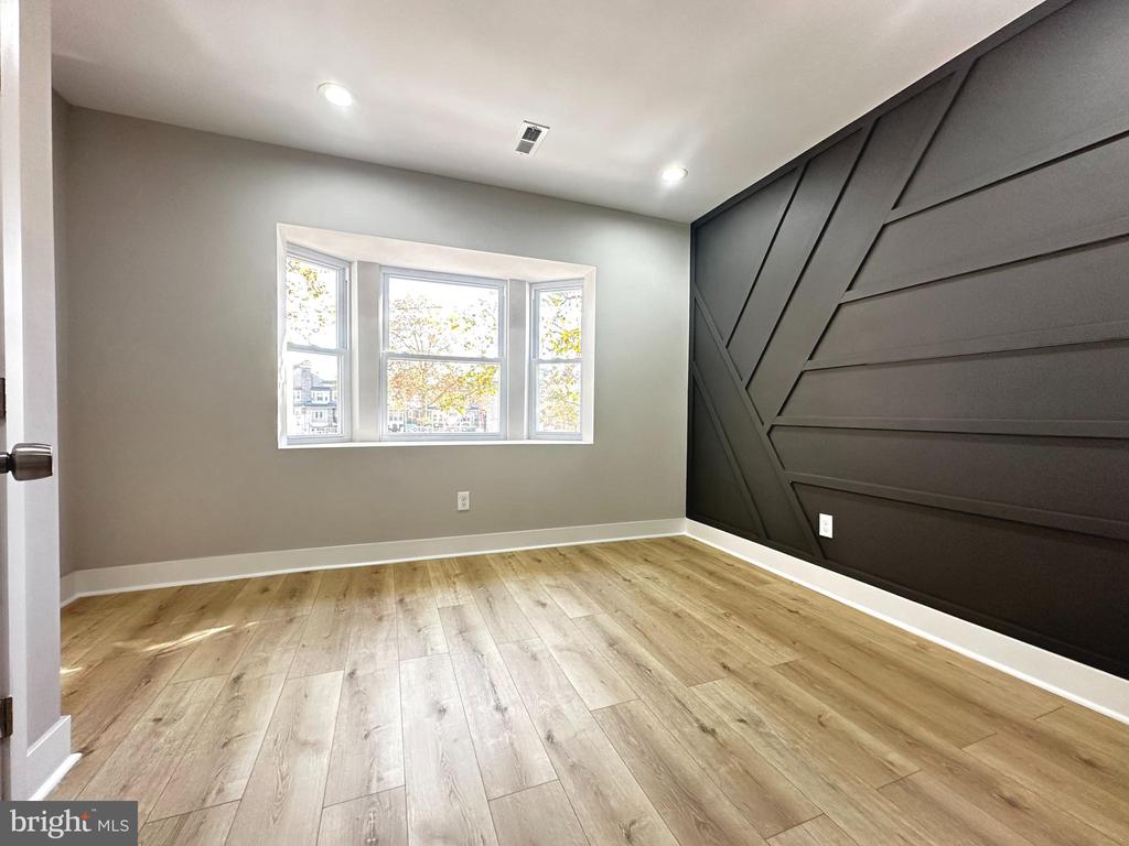 810 N 65TH STREET