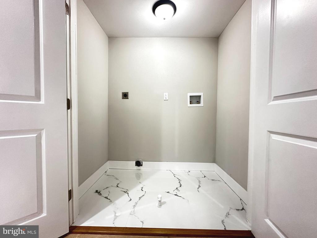 810 N 65TH STREET