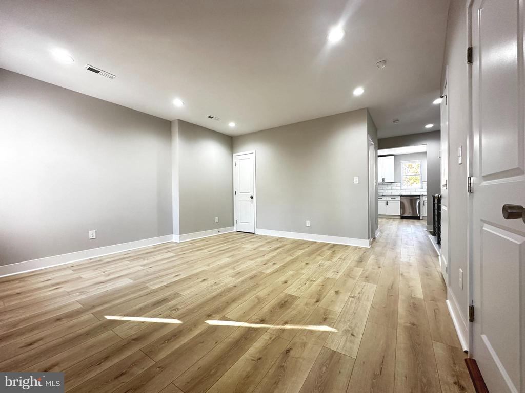 810 N 65TH STREET