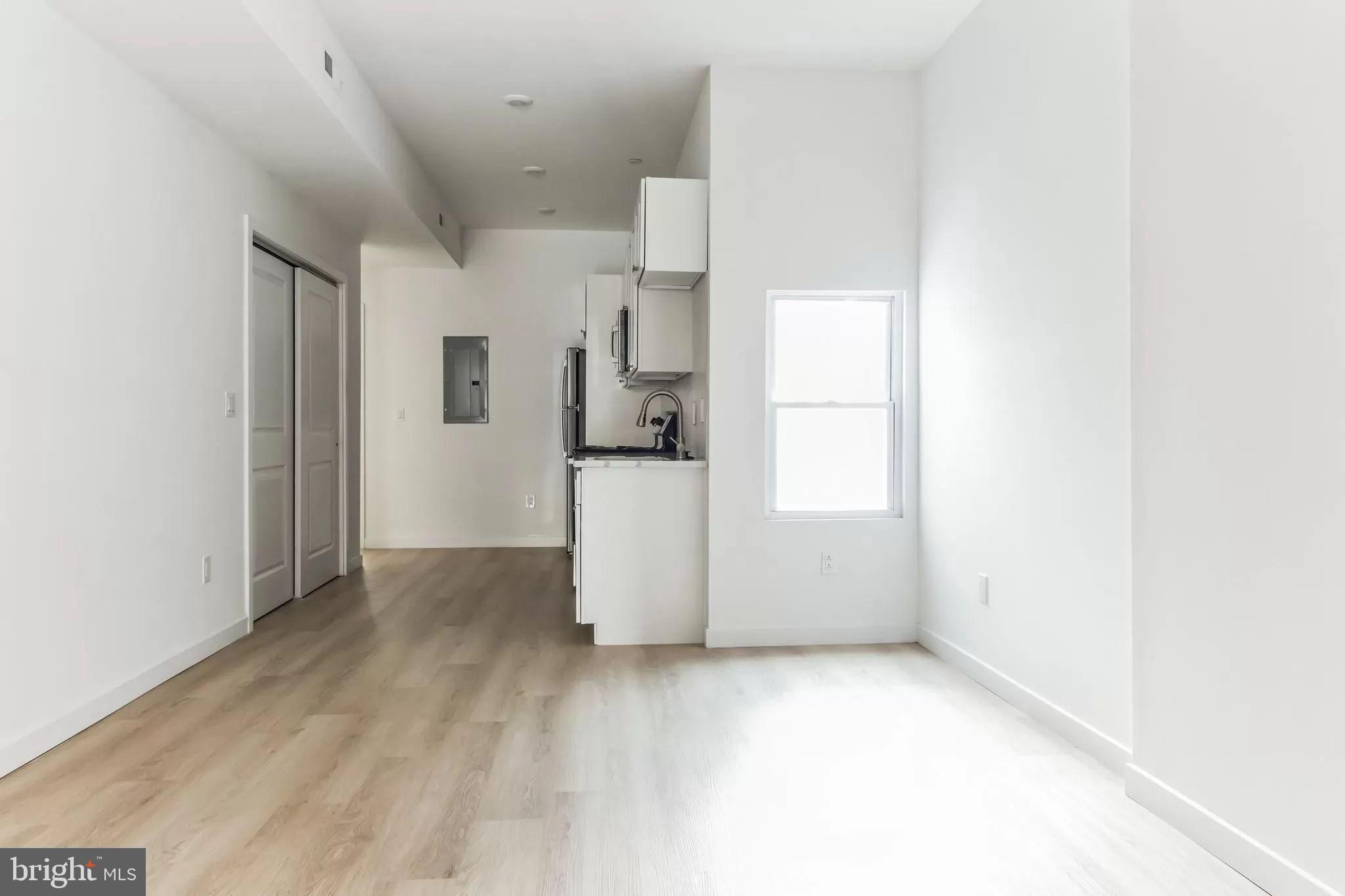 5102 ARCH STREET 3