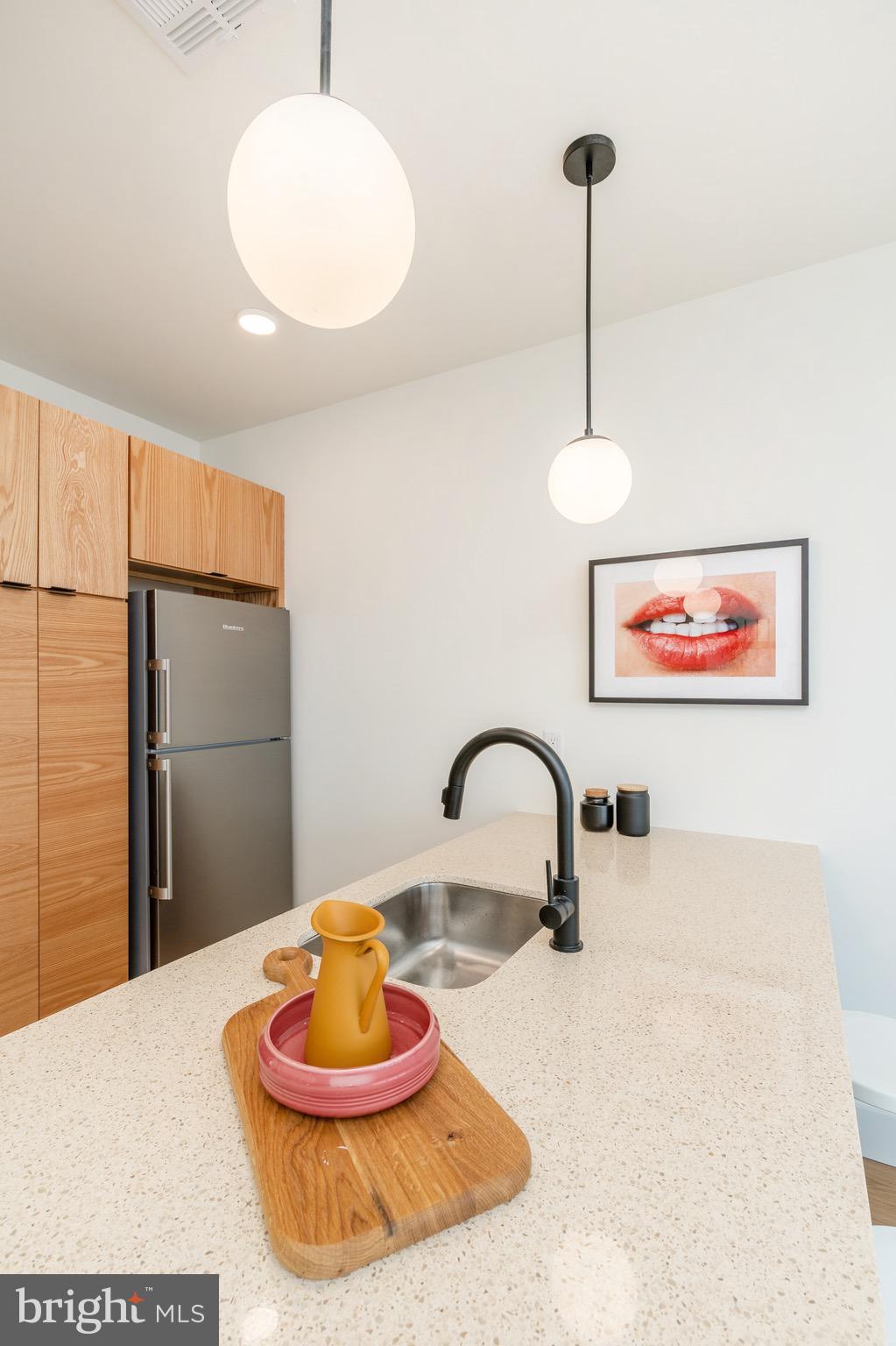 1701 N 2ND STREET 17 511