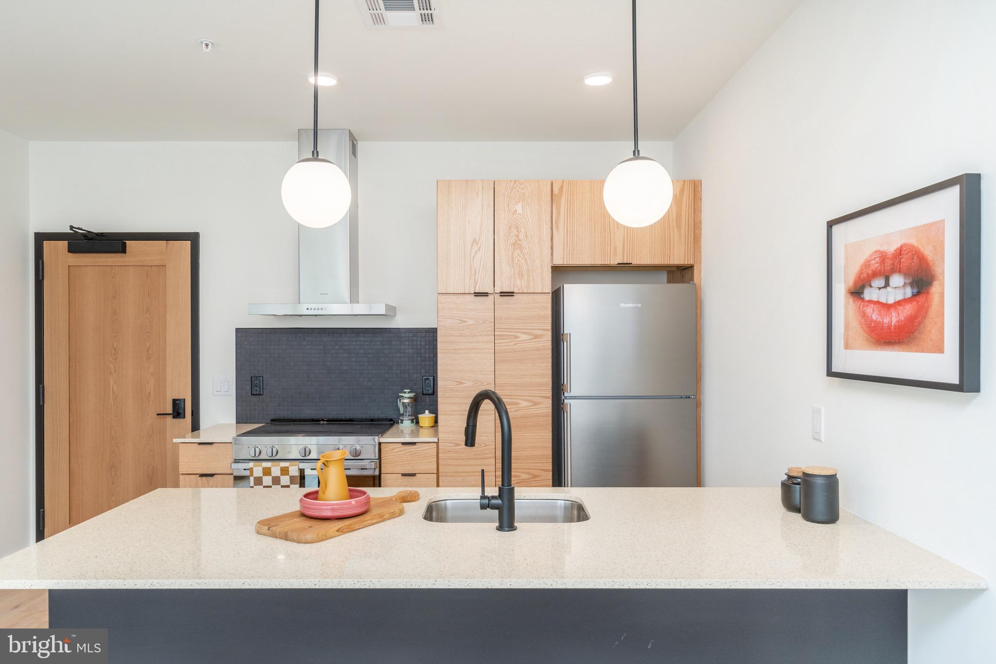 1701 N 2ND STREET 17 511