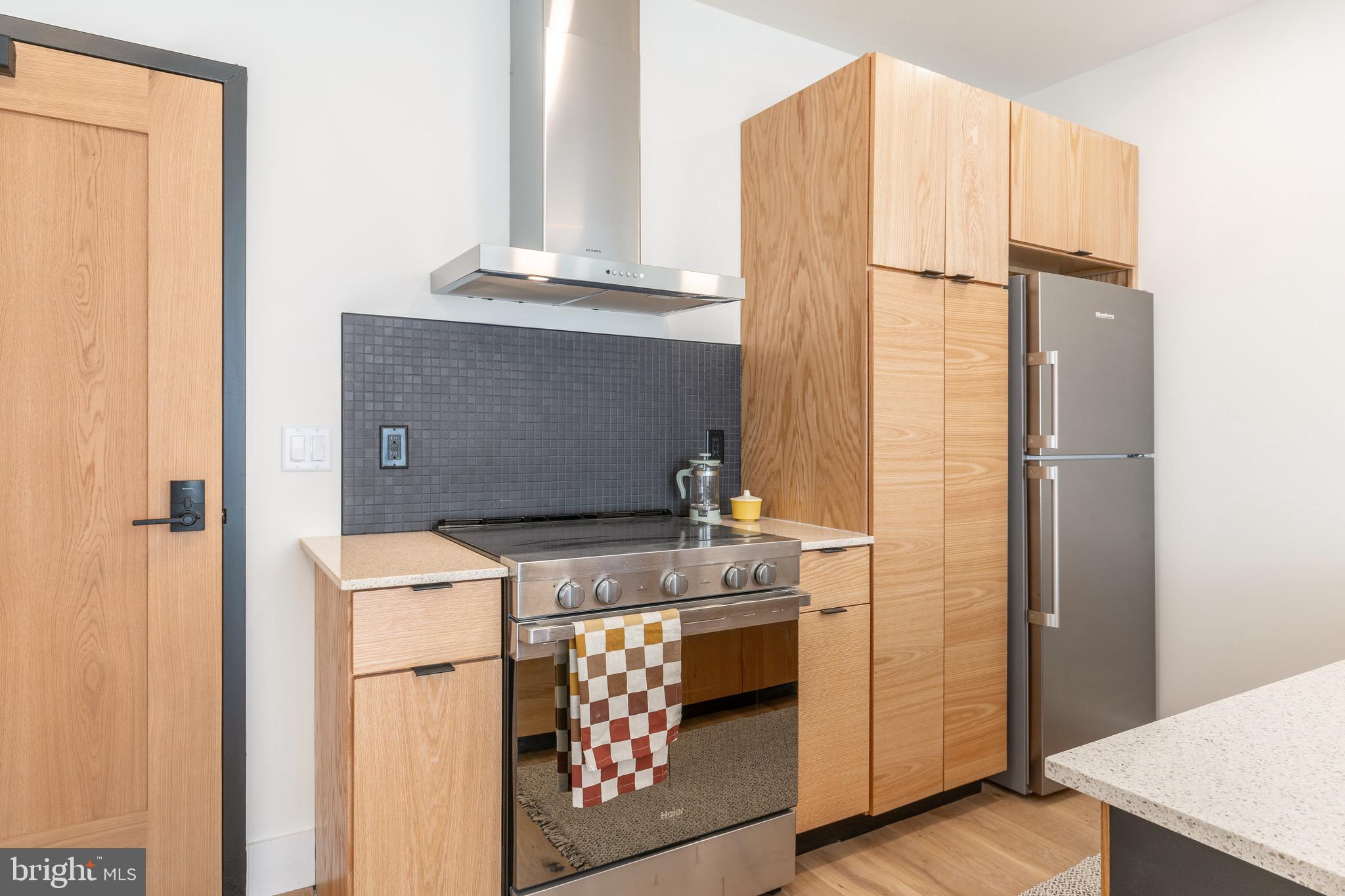 1701 N 2ND STREET 17 511