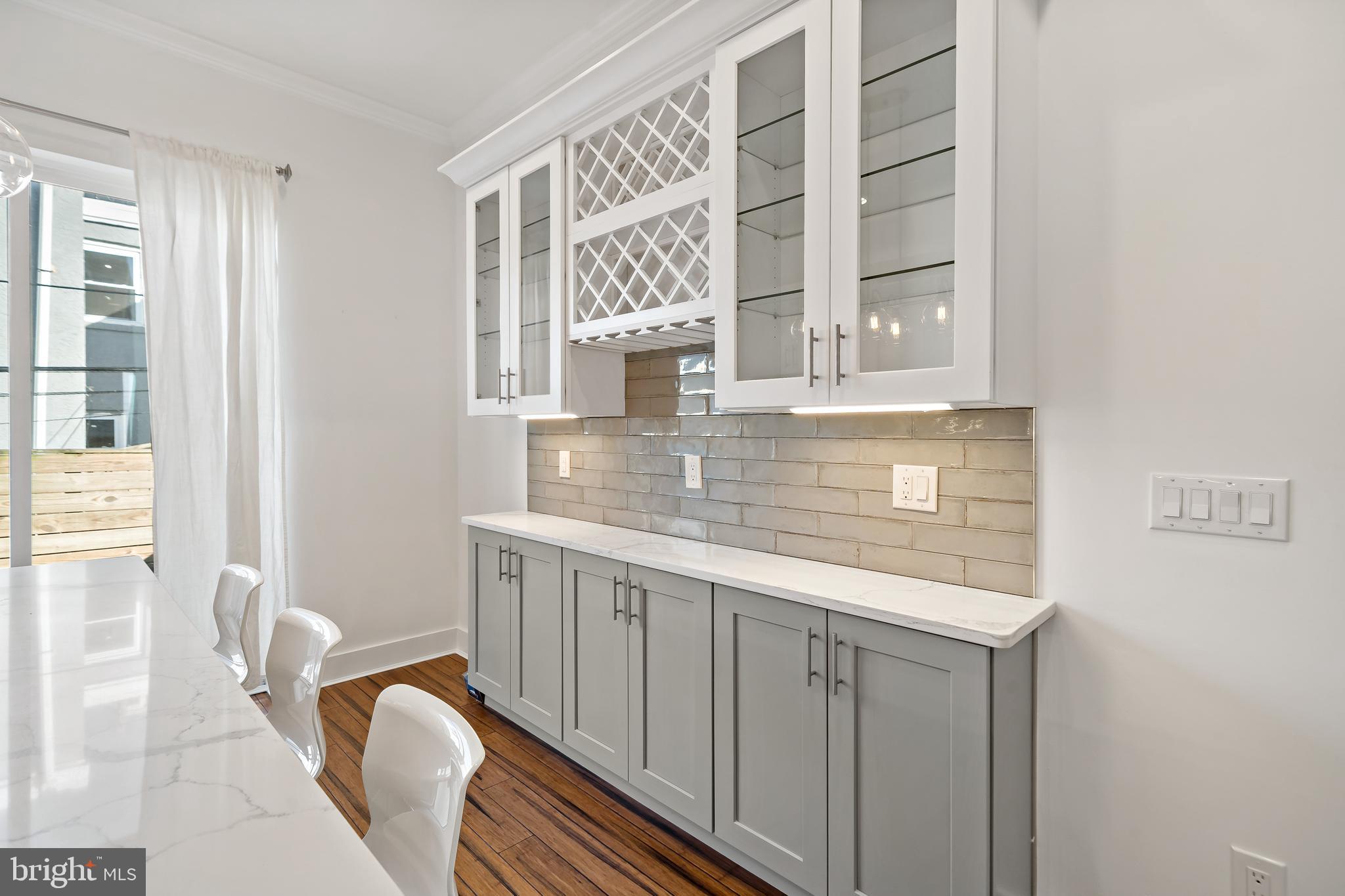 615 MERCY STREET