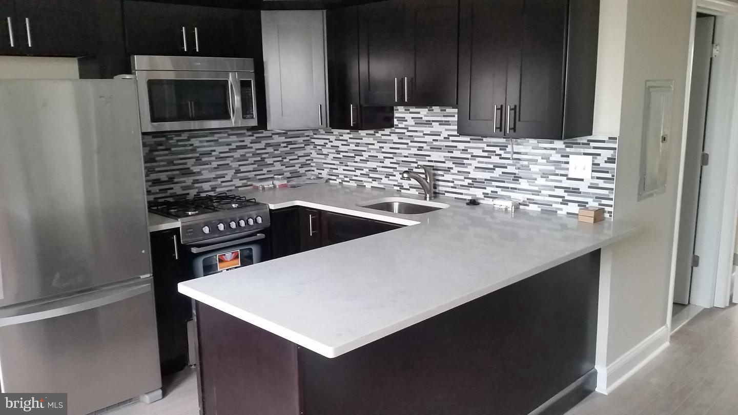 1631 E PASSYUNK AVENUE 3FLR