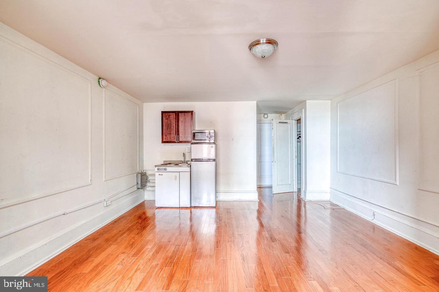 1324 LOCUST STREET 532