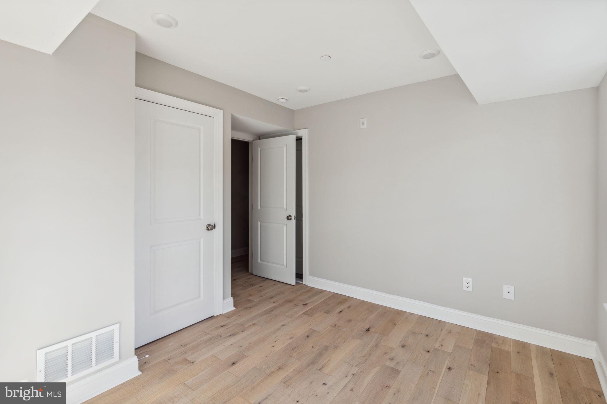 1164 S 18TH STREET C