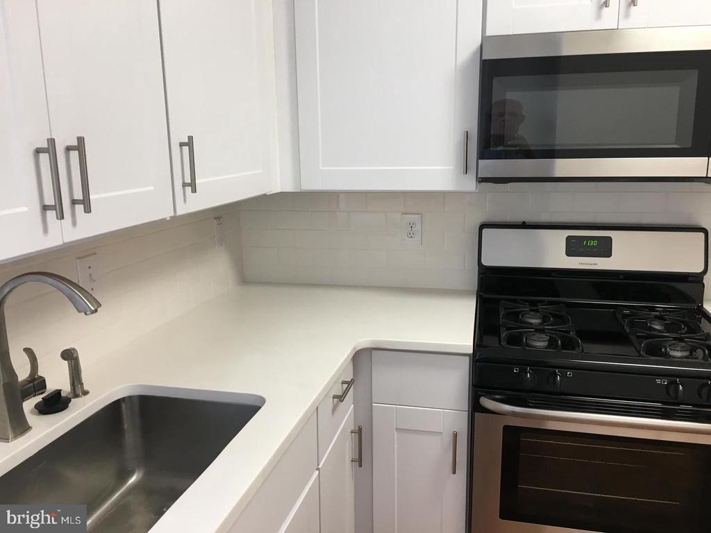 1220 S 11TH STREET 2