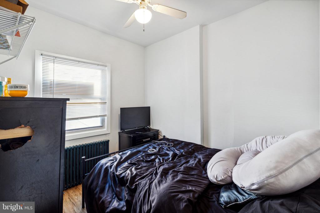 2652 S ALDER STREET 2654