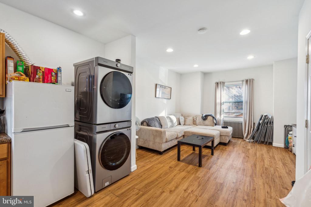 2652 S ALDER STREET 2654