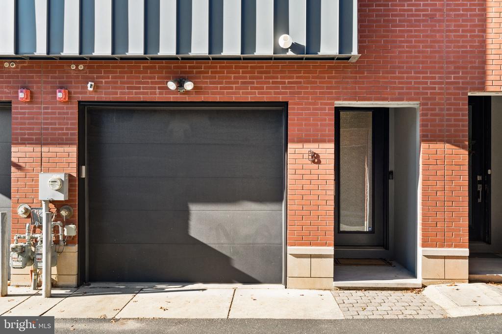 307 REED STREET B