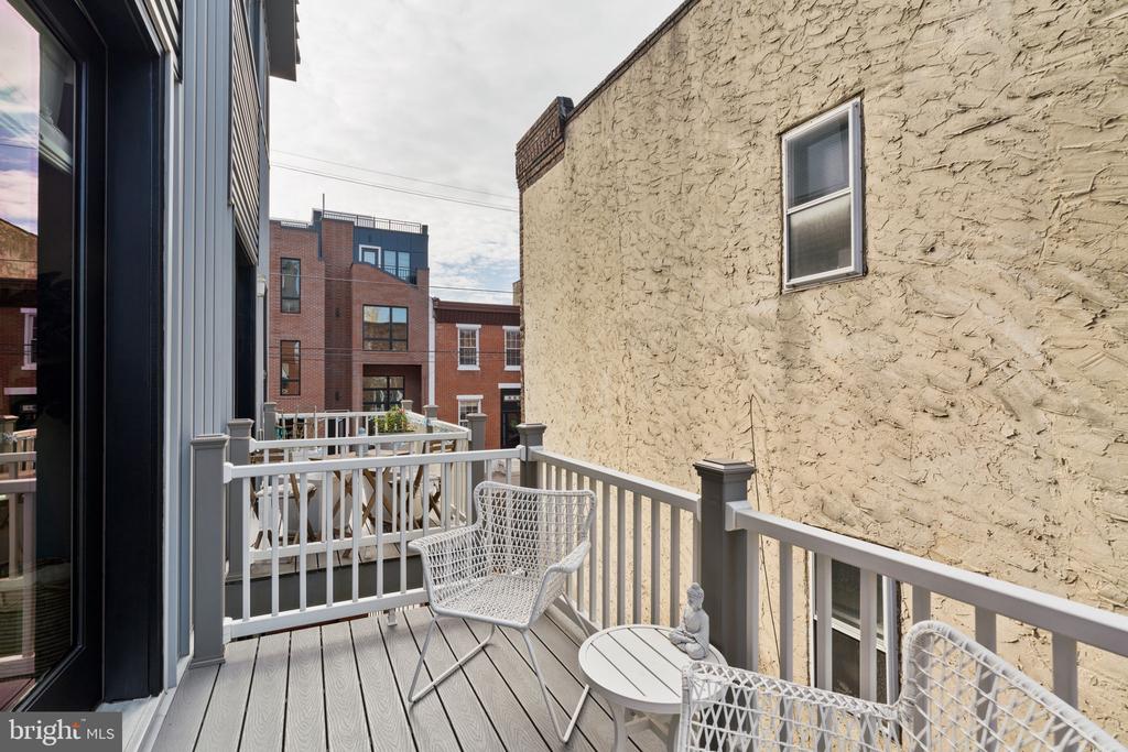 307 REED STREET B