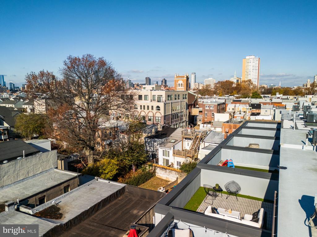307 REED STREET B