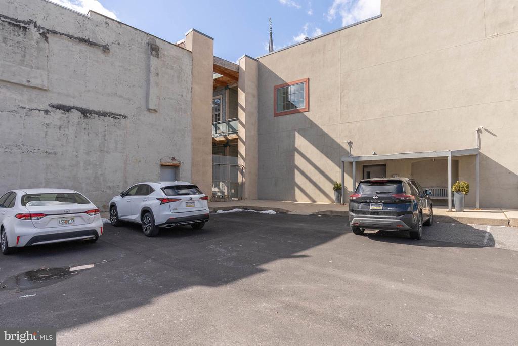 314 BROWN STREET 18 205