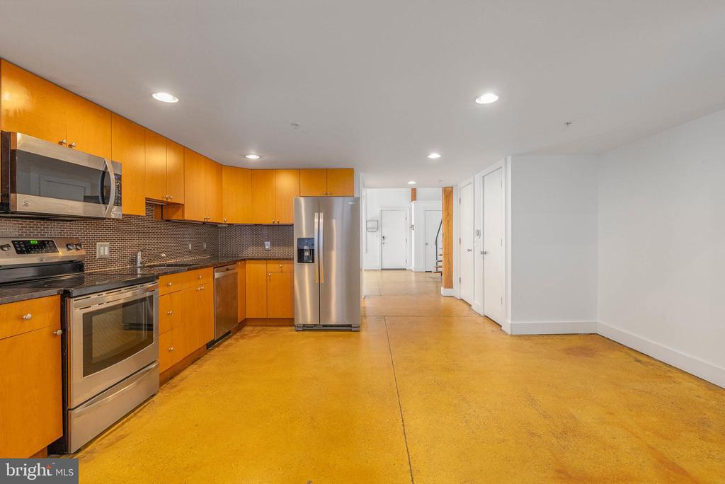 314 BROWN STREET 18 205