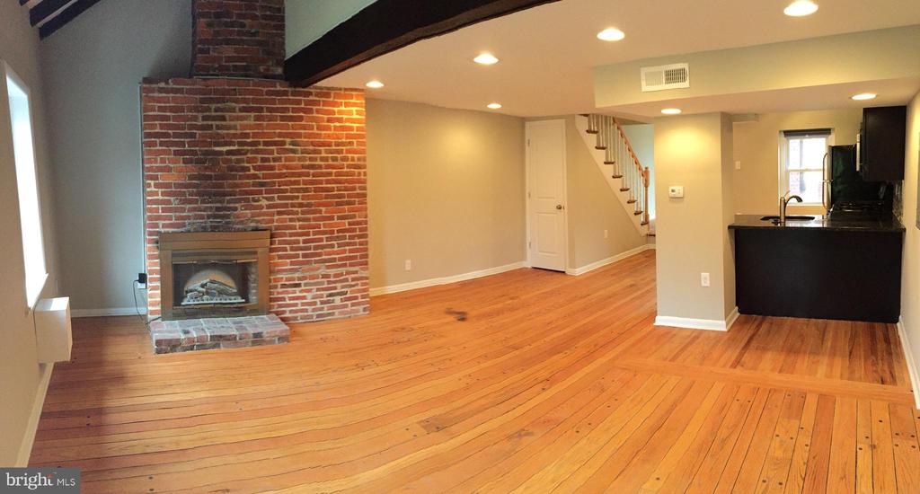 747 S 2ND STREET