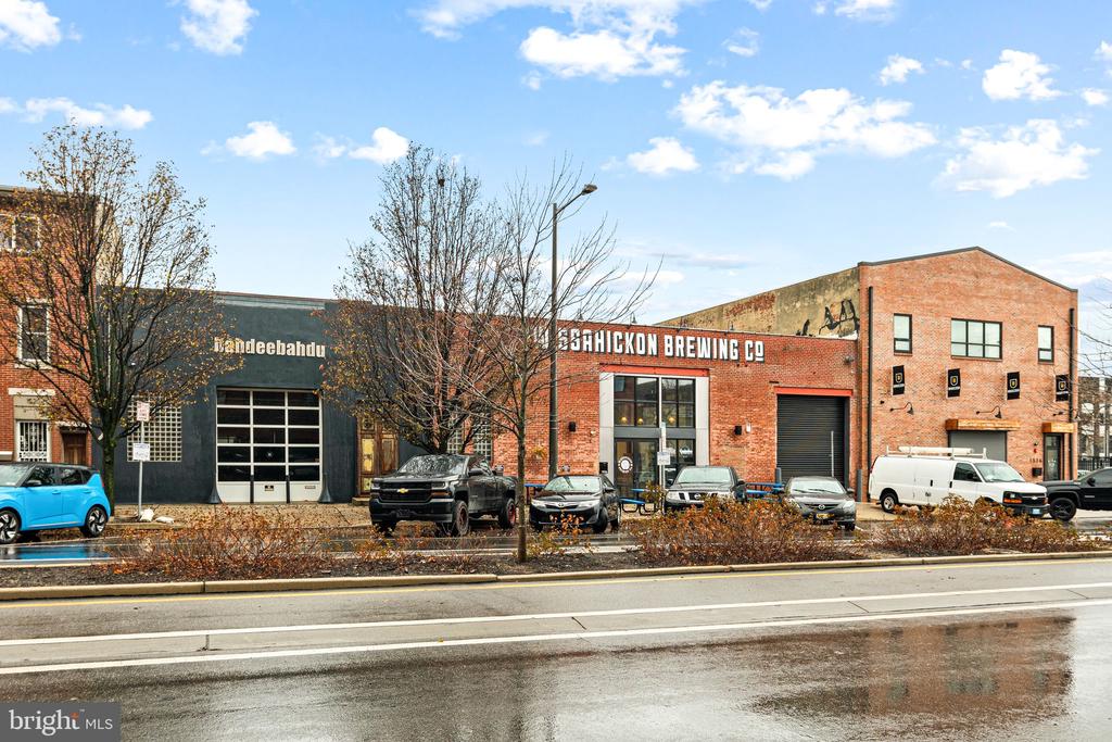 1529-33 N PHILIP STREET 12