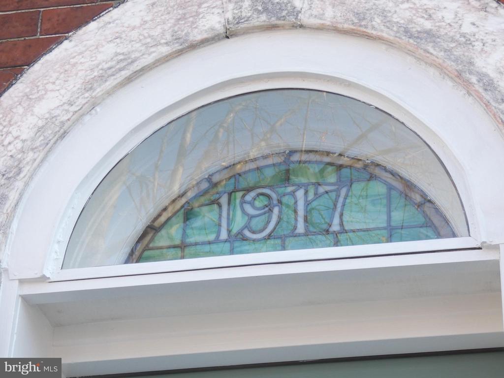 1917 N HANCOCK STREET