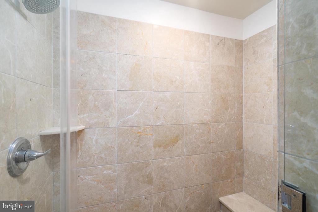 1100 S BROAD STREET Unit: 402B