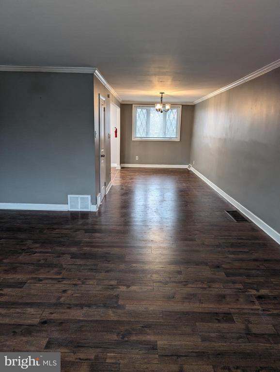 4339 DEERPATH LANE
