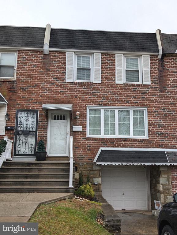4339 DEERPATH LANE