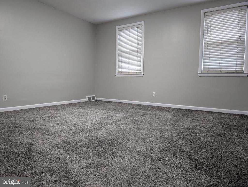 4339 DEERPATH LANE