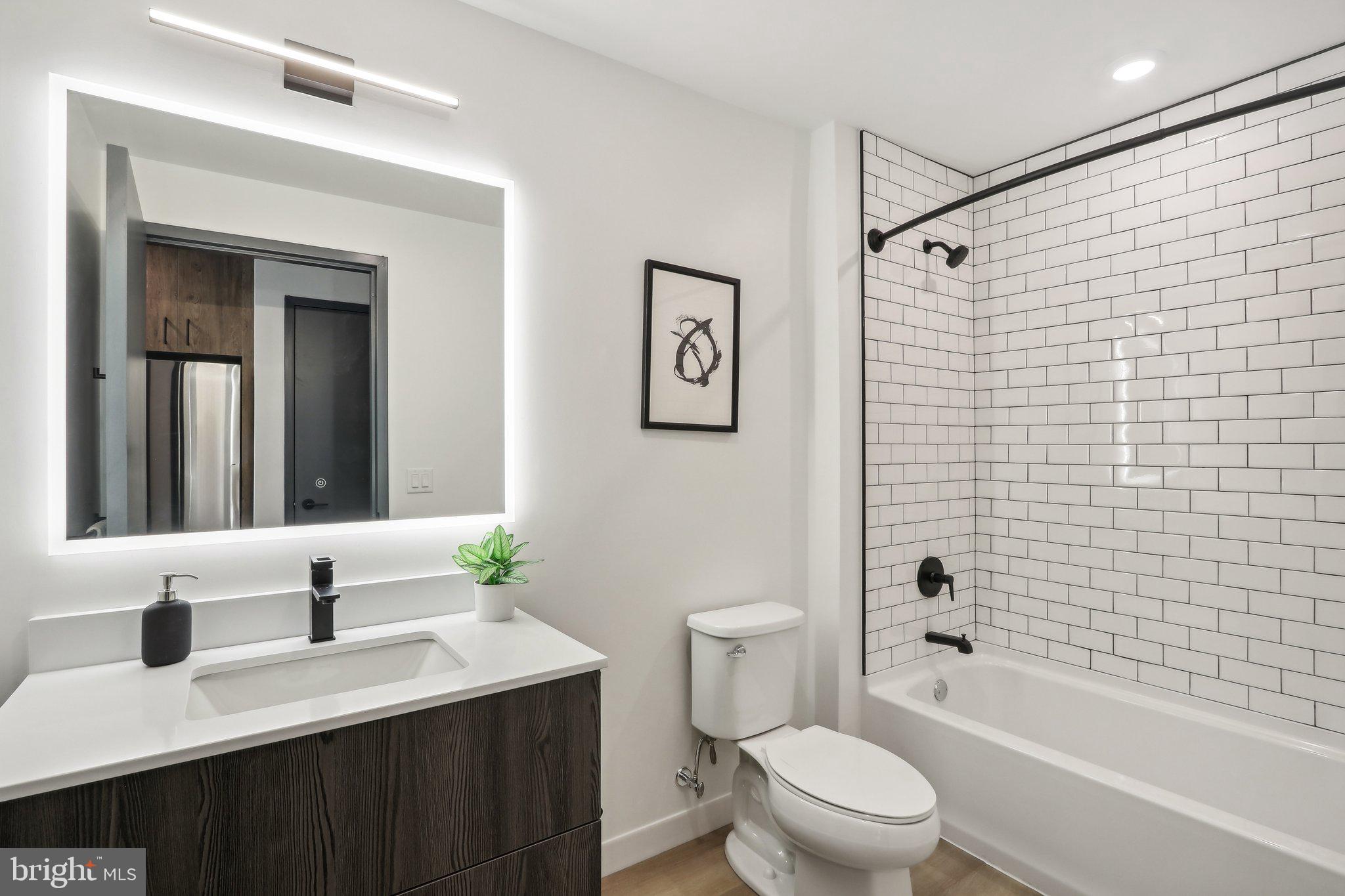 1122 FRANKFORD AVENUE 315
