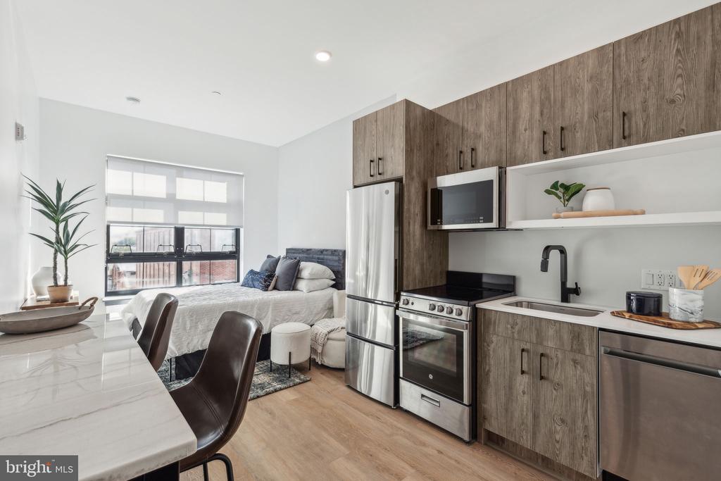 1122 FRANKFORD AVENUE 315