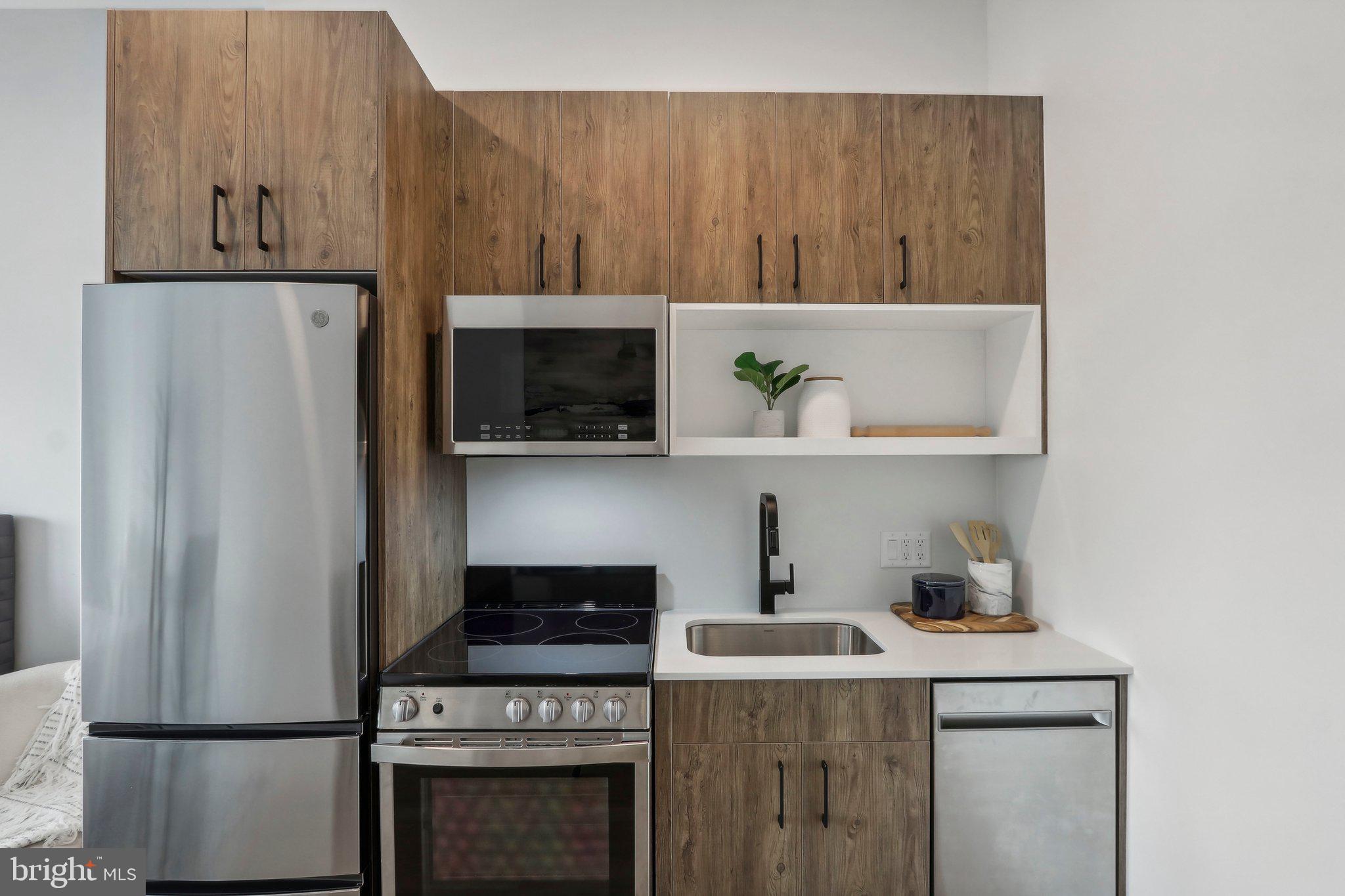 1122 FRANKFORD AVENUE 315