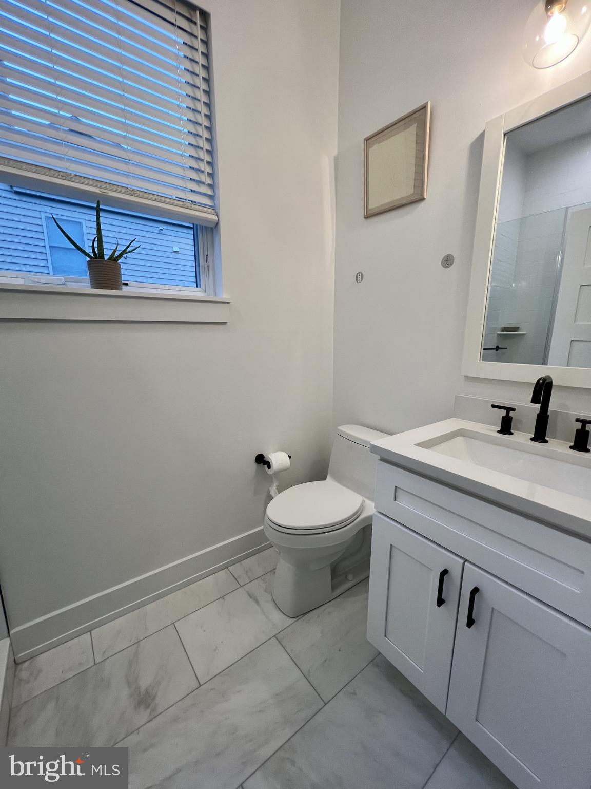 263 HERMITAGE STREET 8