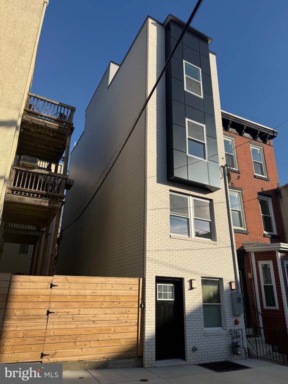 339 N WIOTA STREET
