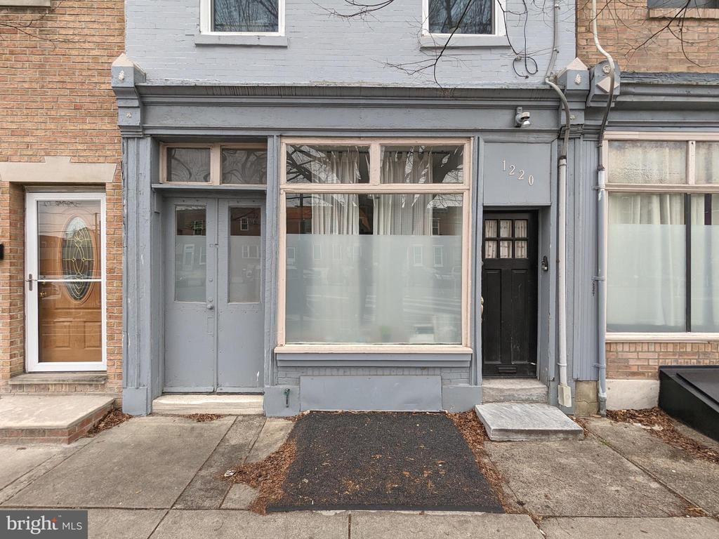 1220 S 11TH STREET 1