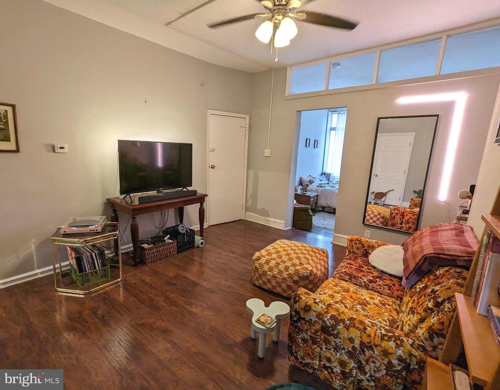 1220 S 11TH STREET 1