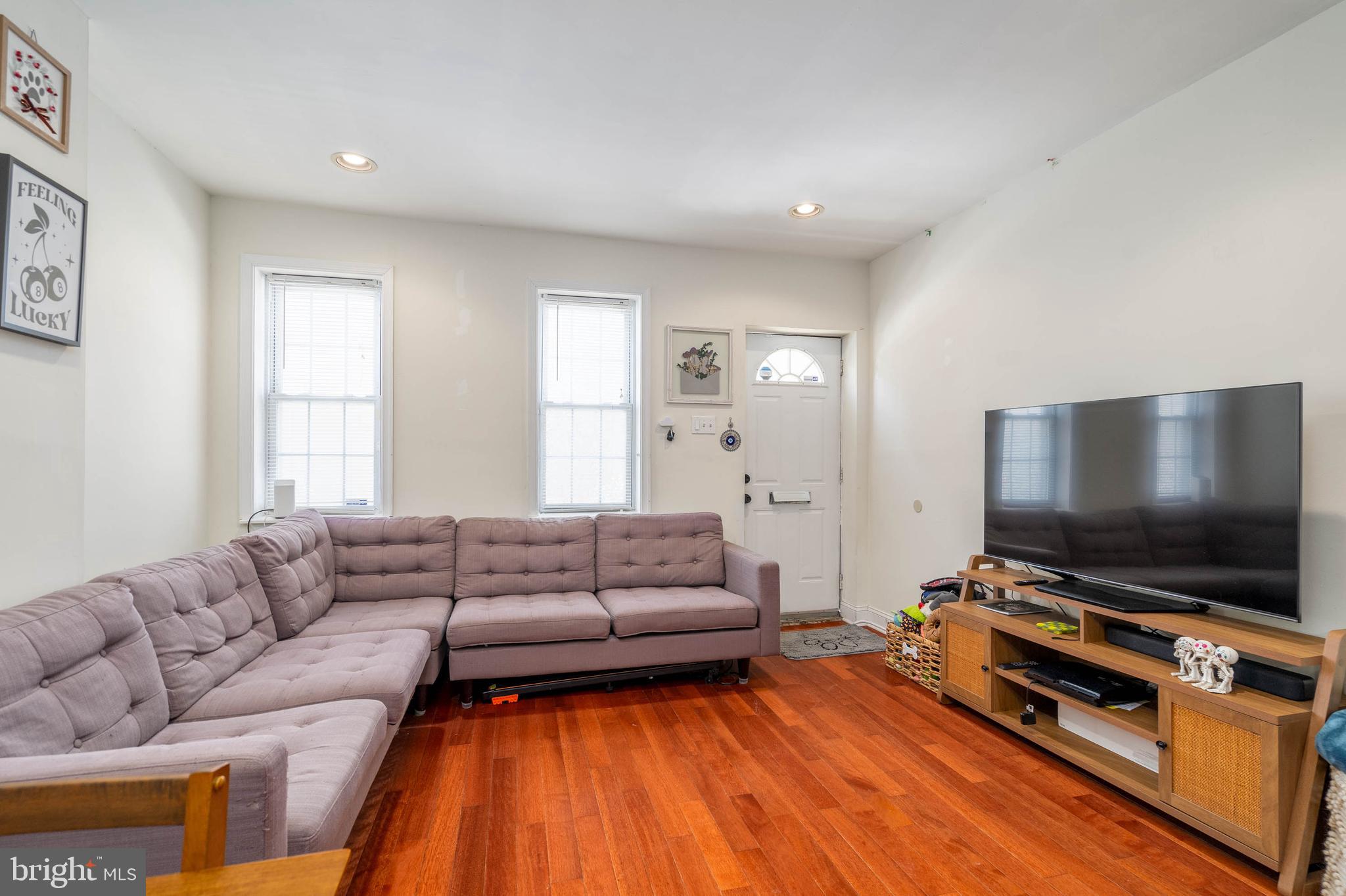 1038 S BOUVIER STREET