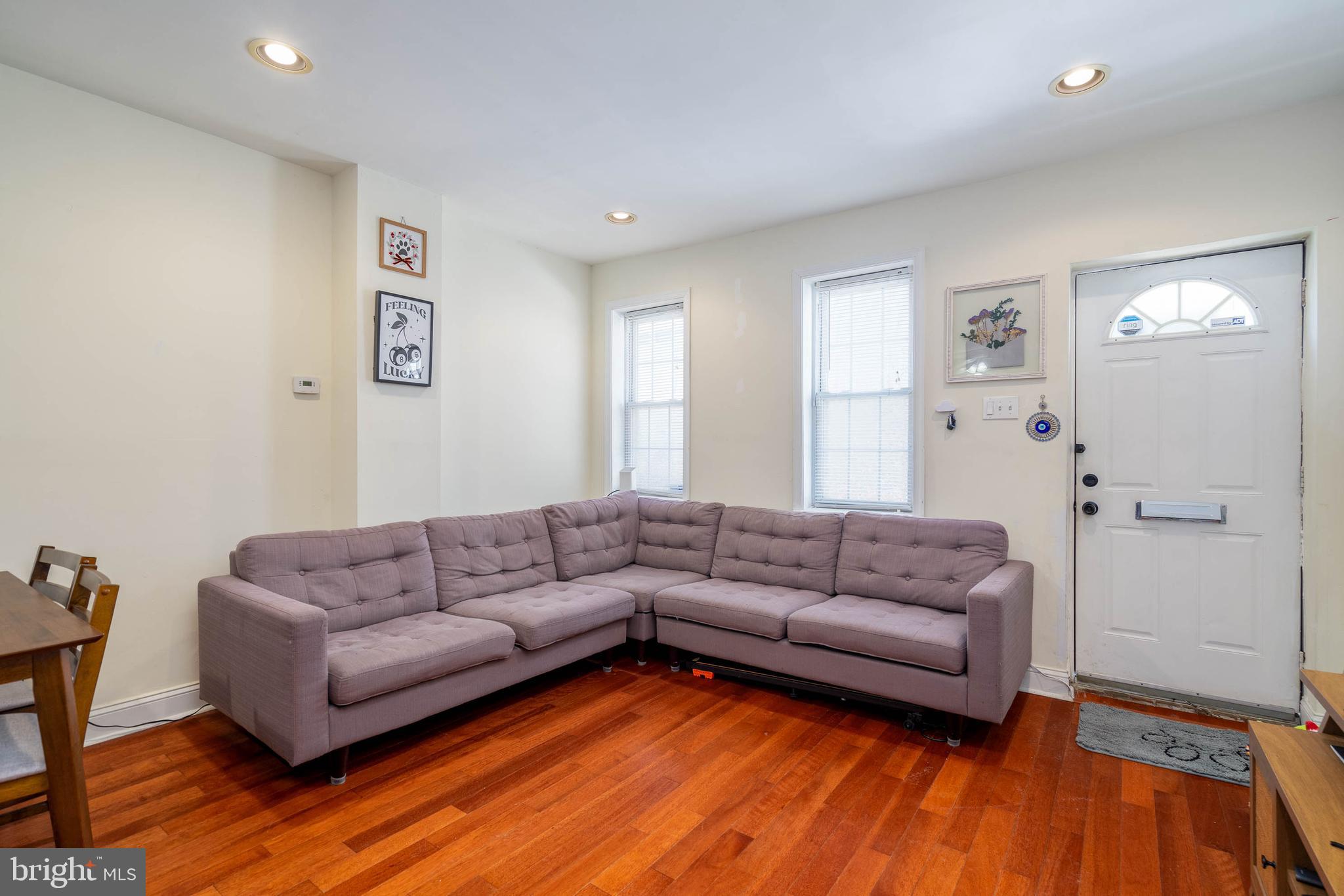 1038 S BOUVIER STREET