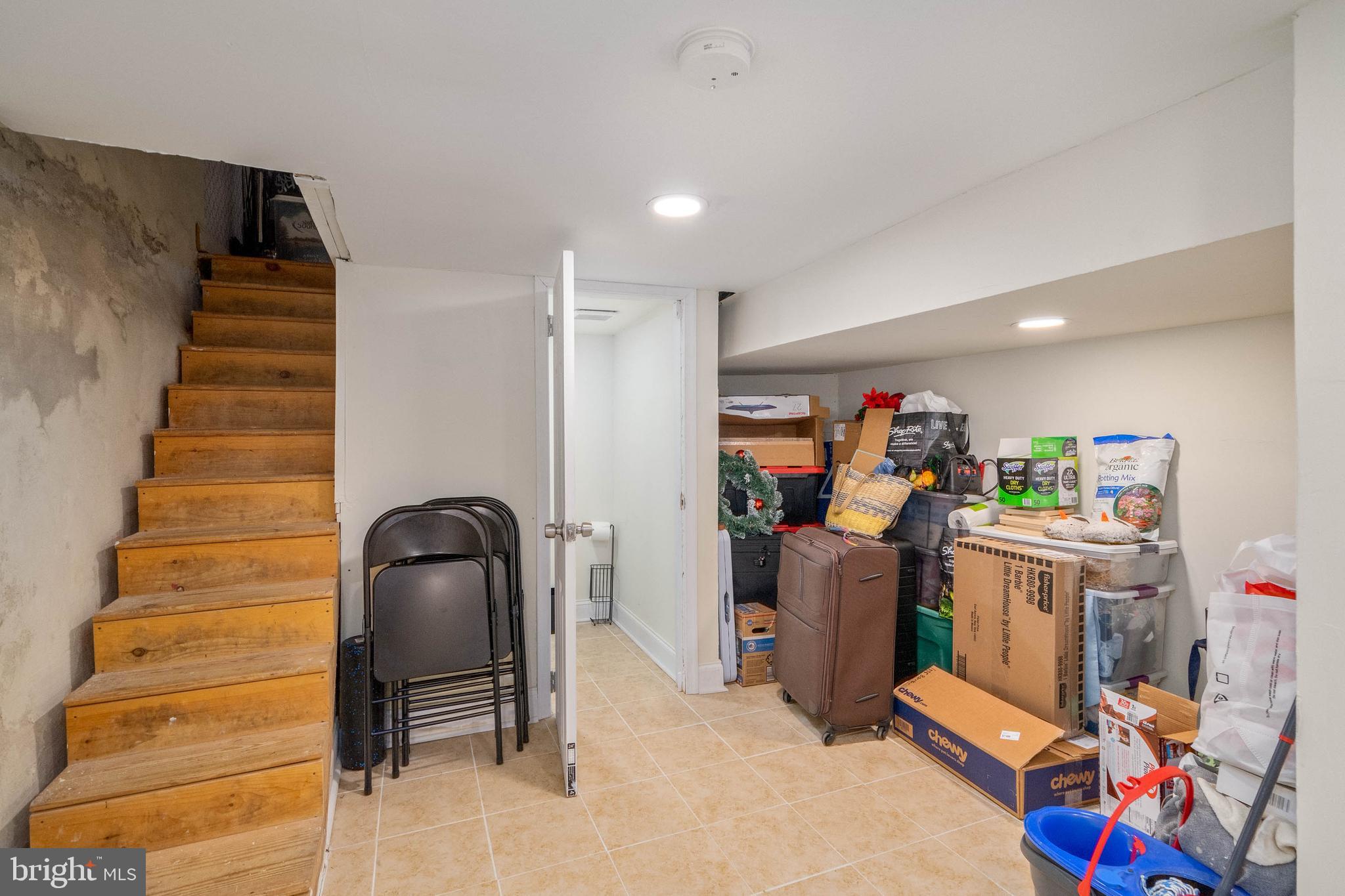 1038 S BOUVIER STREET