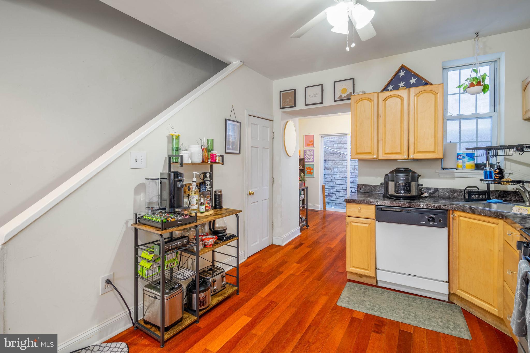 1038 S BOUVIER STREET