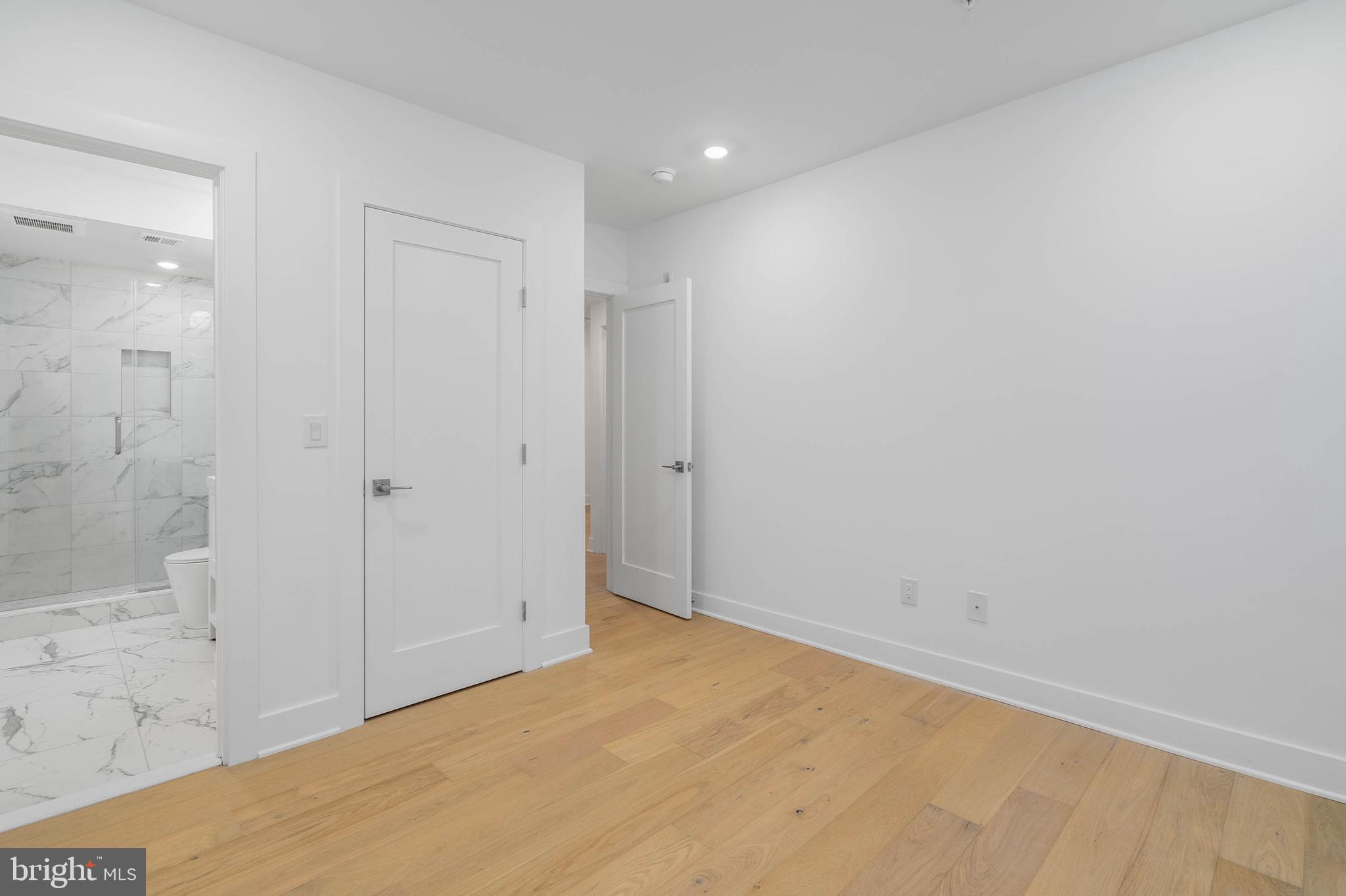 825 BAINBRIDGE STREET 103